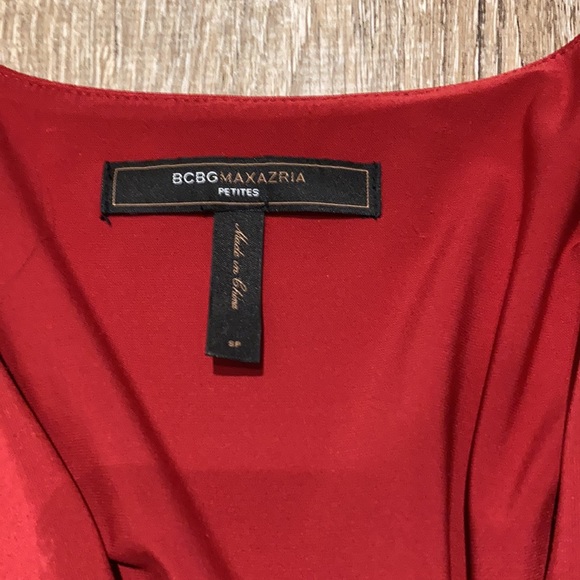 BCBG Maxazaria petites red long sleeve wrap dress size small - Picture 2 of 2